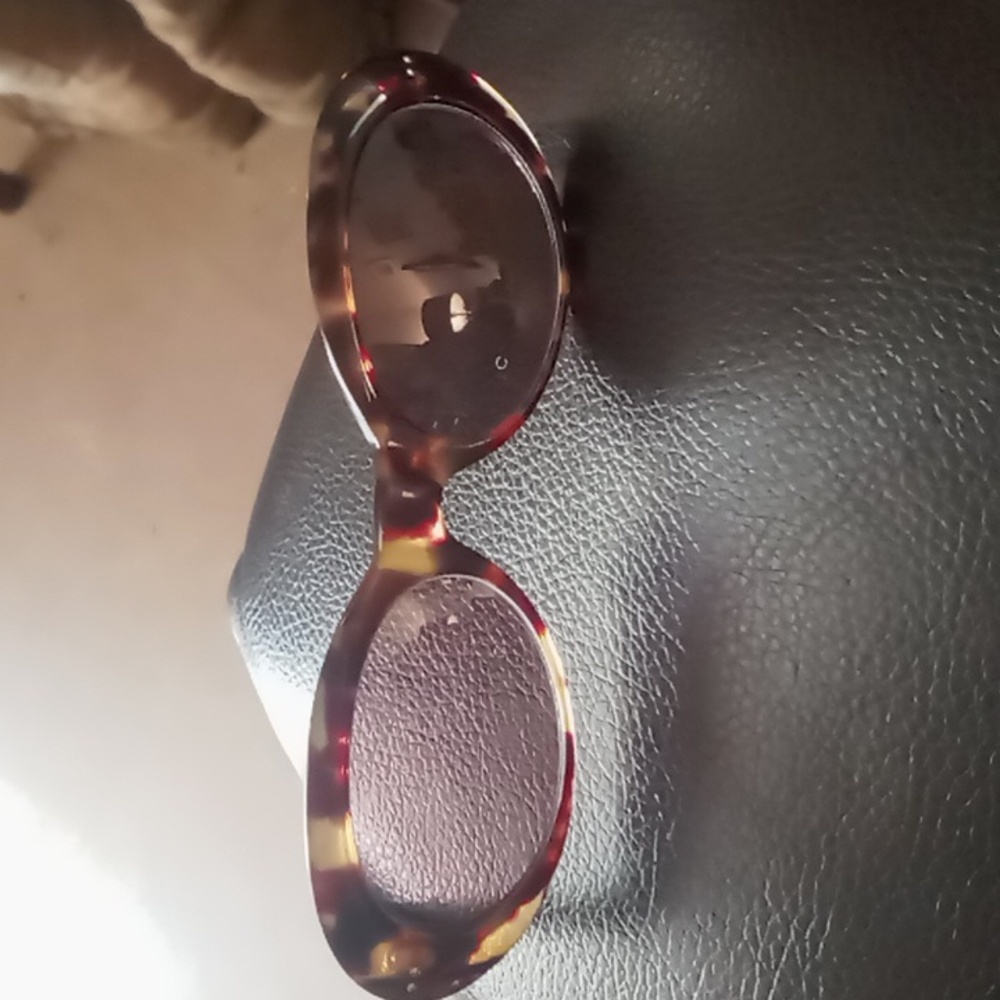 Gucci women's sunglasses - Picture 6 of 6